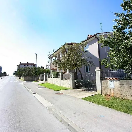 Apartment Pula 15 Veruda