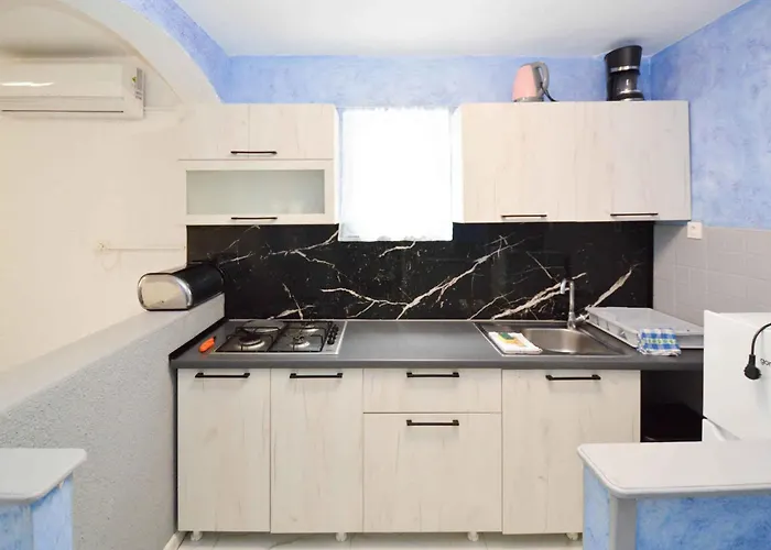 Apartment In - Istrien 11080 Pula