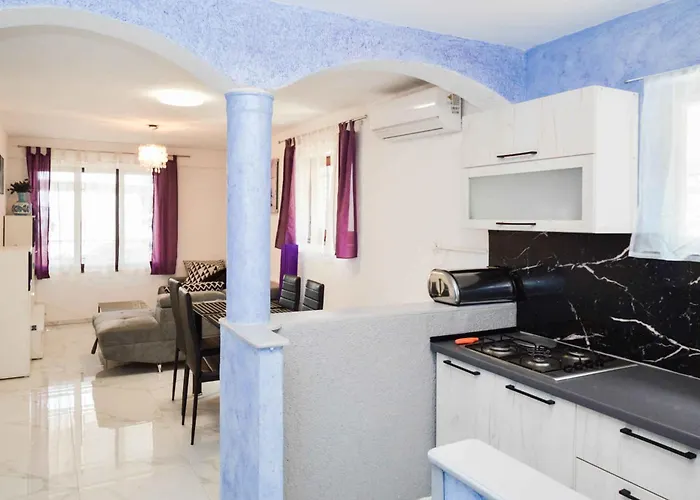 Apartment in Pula/Istrien 11080