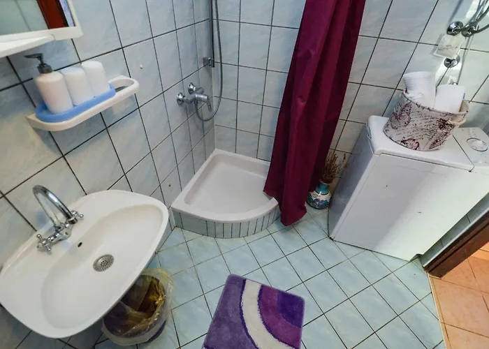 In - Istrien 11080 Apartment Pula