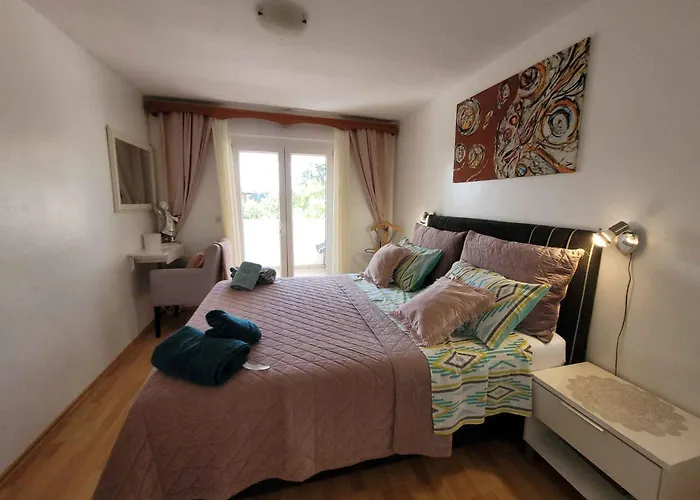 Apartment in Pula/Istrien 11080 Pula