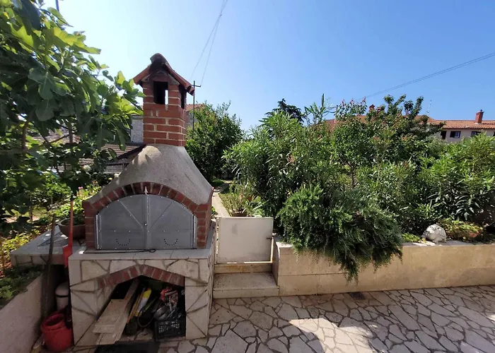 Apartment in Pula/Istrien 11080