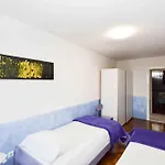 In - Istrien 11080
