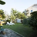 Lägenhet In - Istrien 11080 Pula
