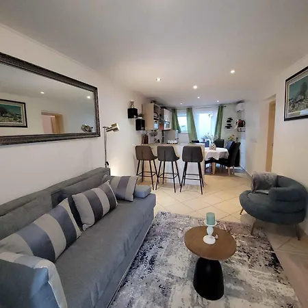 Apartman In - Istrien 11080