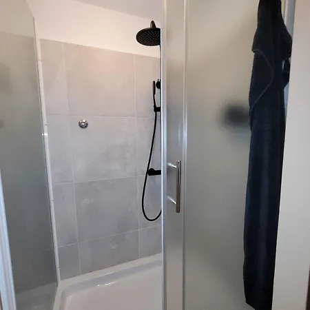 Apartman In - Istrien 11080 *