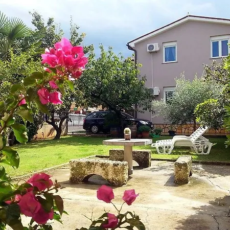 Apartman In - Istrien 11080